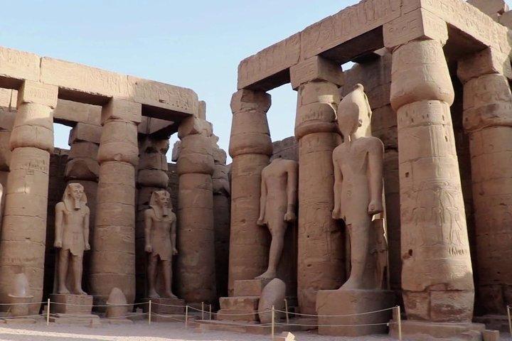 Overnachting naar Luxor vanuit de haven van Safaga