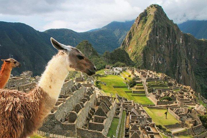6 dias: Cusco || Machu Picchu || Vale Sagrado || Montanha Arco-Íris || Qeswachaka||