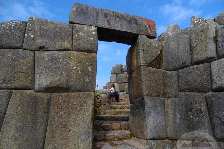 4-Tage: Cusco || Stadtrundfahrt || Heiliges Tal || MachuPicchu ||