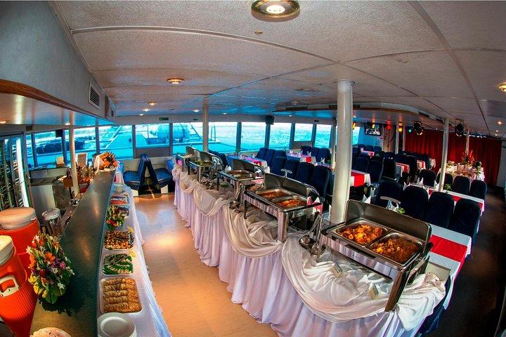 Bali Hai Cruise: Sunset Dinner Cruise Activity (FUN TRIPS)
