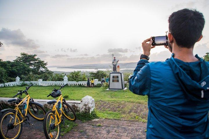 BLive Electric Bike Tours – ダイバー島の発見