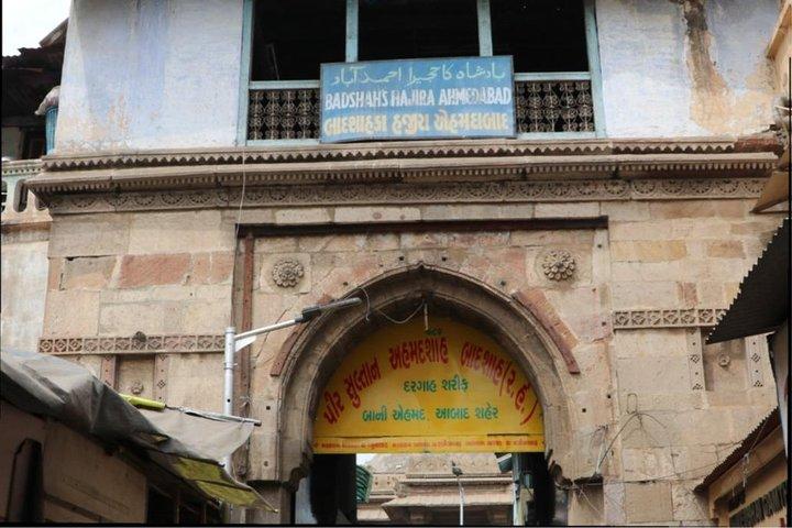 Evening Half Day Step Well Tour With traditional baazar & Jumma Masjid extension