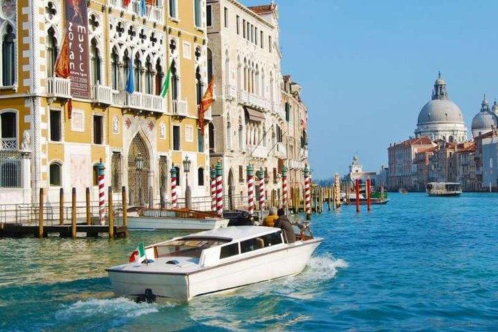 Venedig-Tour auf dem Canal Grande mit privatem Boot (4 Stunden)