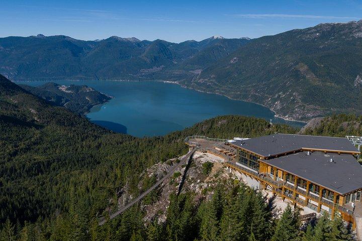 プライベートツアー：バンクーバーからのゴンドラとブリタニア鉱山博物館での海と空