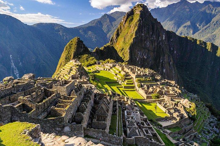 Excursion to MachuPicchu from Cusco with lunch | Private Service|