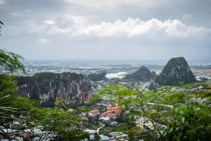 プライベートドライバーで大理石の山々&ソントラリンウンを探索