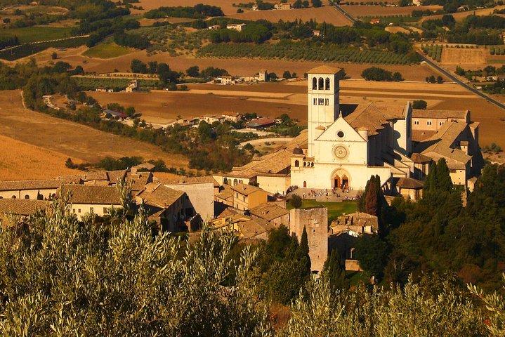 Tour en grupo pequeño por Asís y la Basílica de San Francisco