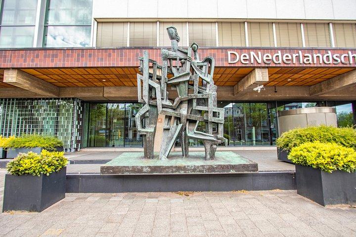 Explore a arte e a cultura de Amsterdã com um local