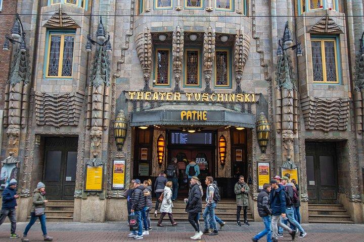 Explore a arte e a cultura de Amsterdã com um local