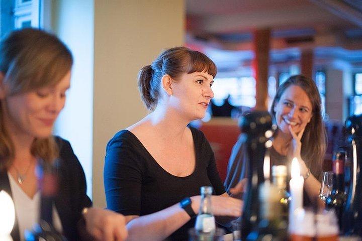Visite privée - Dîner à pied avec cours de desserts à Dresde Neustadt