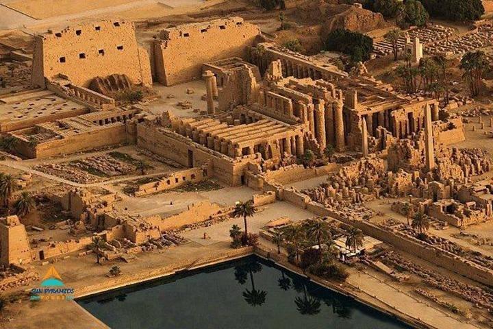 Excursion d'une nuit à Louxor depuis le Caire en train VIP