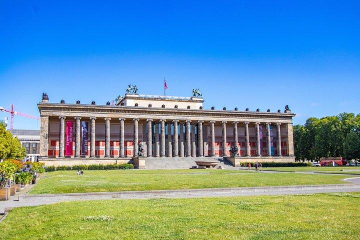 Explore Berlin in 90 minutes with a Local