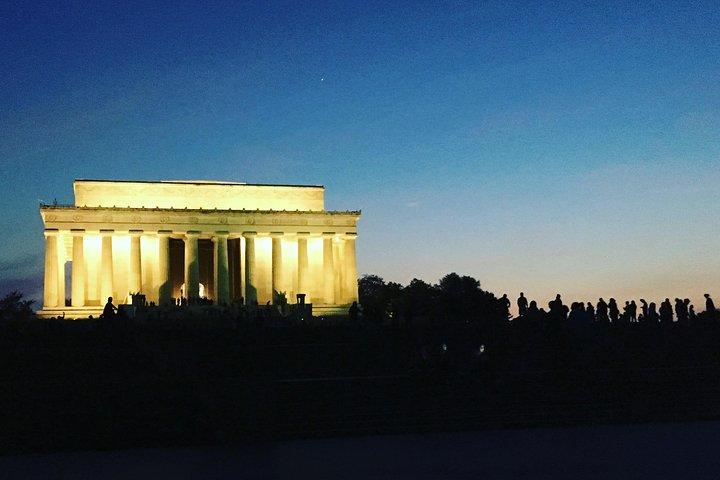 Monuments and Memorials Architectural Walking Tour