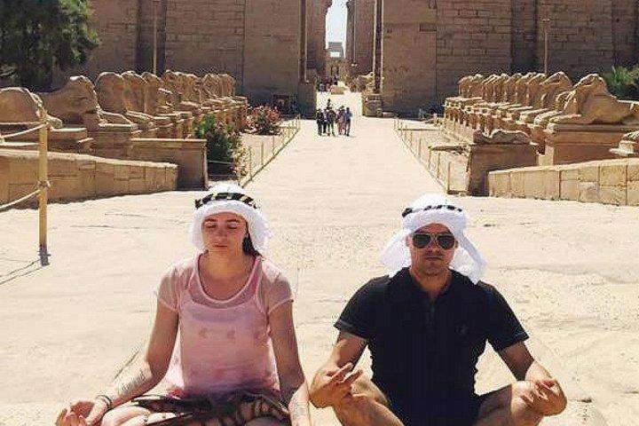 Kairo: 2 dagars Abu Simbel Luxor med flyg, 5* hotell och entréavgifter