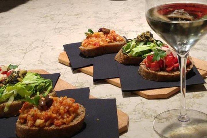 Eine private Food-Tour in Venedig zwischen "Bacari" und "Cicchetti"