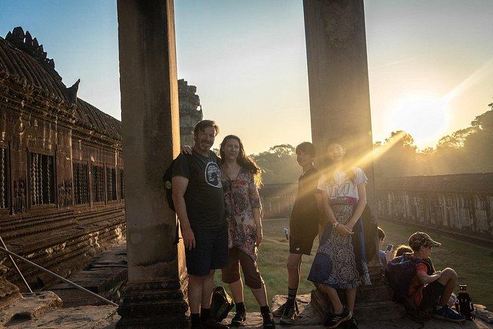 アンコール主要寺院3日間-日の出とシェムリアップ半日観光