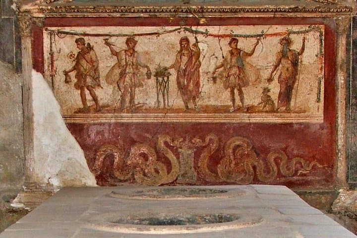 From Naples - Enjoy Pompeii drive tour with official Archaeological Guide -