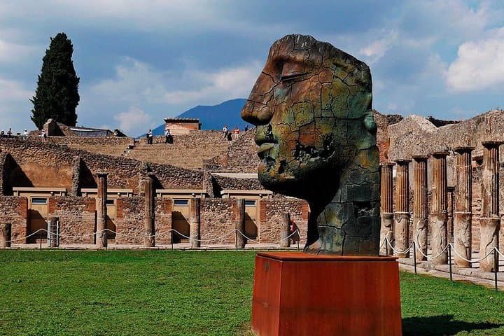 From Naples - Enjoy Pompeii drive tour with official Archaeological Guide -