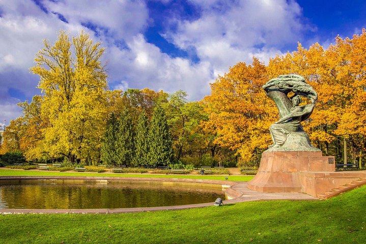 Descubra os jardins e parques de Varsóvia com um local