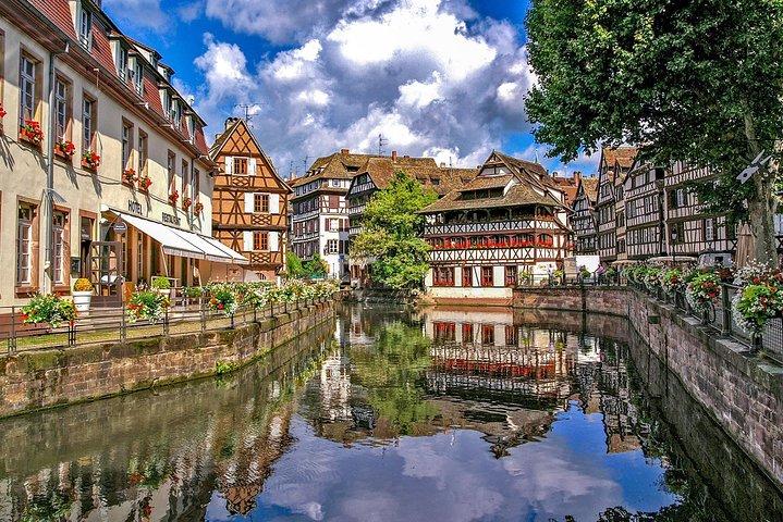 Explore os locais inesquecíveis de Estrasburgo com um local