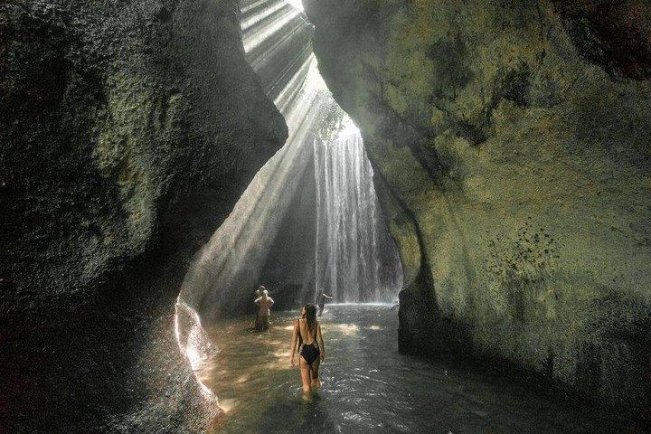 Swing & Best Waterfall Tour - Instagrammable