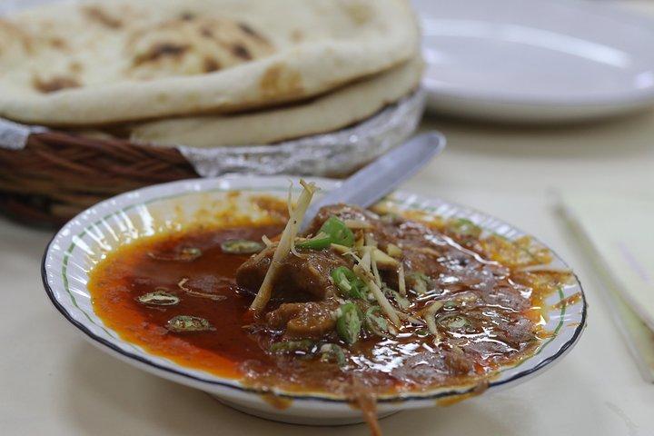 Tour de evolución culinaria de Delhi: Old + New Delhi Food todo incluido