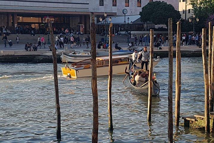 プライベートイタリア10日間ツアーローマトスカーナフィレンツェヴェネツィアミラノ