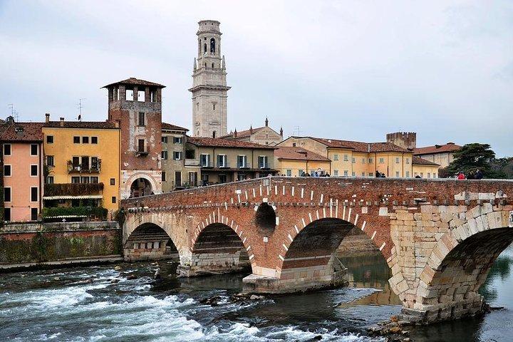 Visite privée à pied de 2,5 heures de Vérone avec guide privé