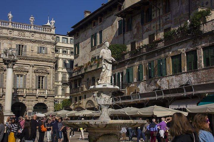 Visite privée à pied de 2,5 heures de Vérone avec guide privé