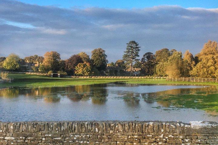 Tour to Stratford & The Cotswolds from Cambridge by Roots Travel