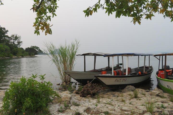 Trasferimento privato Kigali-Lago Kivu (Kibuye). Andata e ritorno