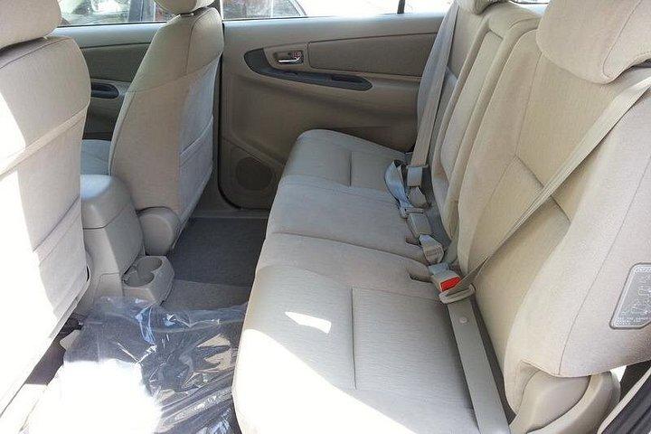 ハノイからニンビンまでの専用車送迎