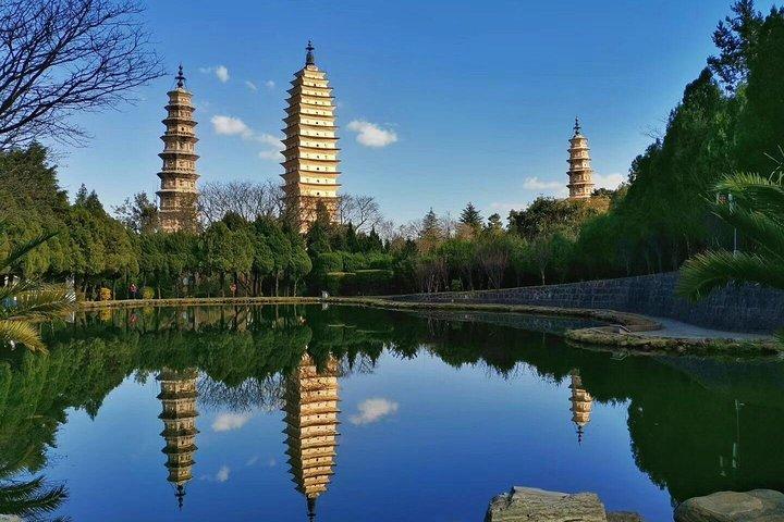 2-Days Private tour of Tiger Leaping Gorge,Shaxi and Shibaoshan from Lijiang