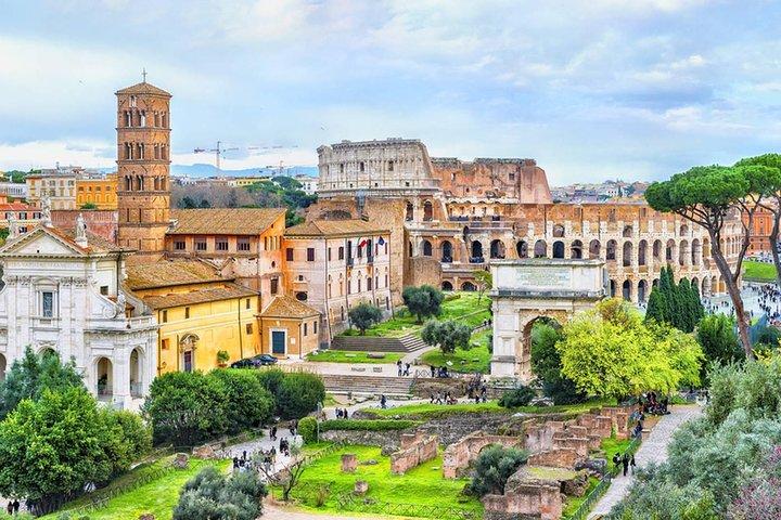 Visite panoramique du Mont Palatin de Rome, du Forum Romain et du Colisée