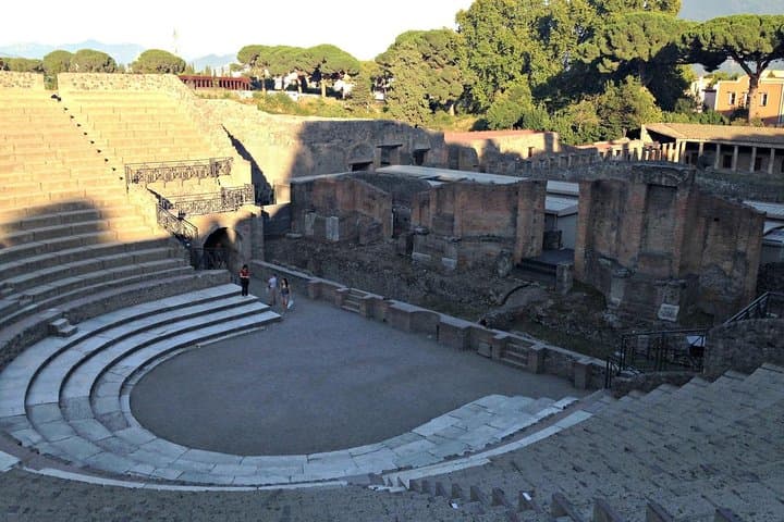 Pompeii, Herculaneum ruins and lunch in local winery restaurant