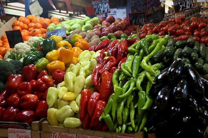 Budapest Urban Feast - privétour voor fijnproevers met wijnproeverij en koffiehuis