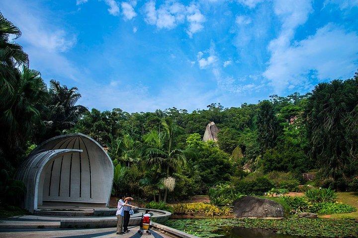 Xiamen Private Day Tour: Botanisk trädgård och Jimei School Village