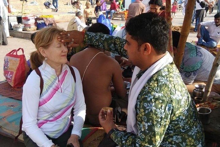 Excursion d'une journée à Varanasi et Sarnath pour une voyageuse solo