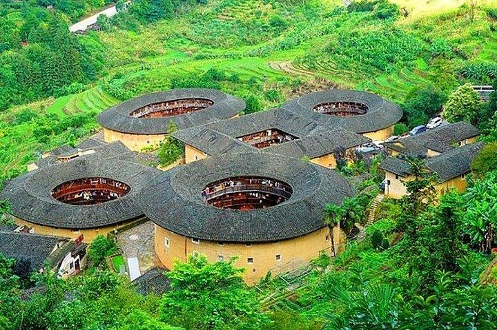 Excursão de escala privada a Tianluokeng Tulou do aeroporto de Xiamen ou porto de cruzeiros