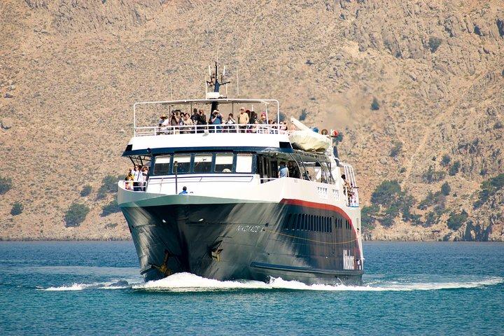 イリソスとイクシアからの送迎付きのロードス島からのシミ島