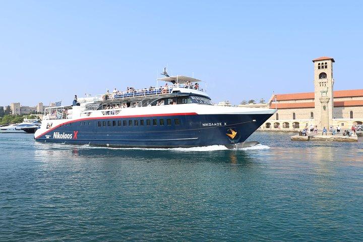 イリソスとイクシアからの送迎付きのロードス島からのシミ島