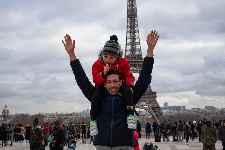 子供と家族向けのパリのベストウォーキングツアー