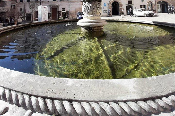 Spello Private Walking Tour with an Official Guide