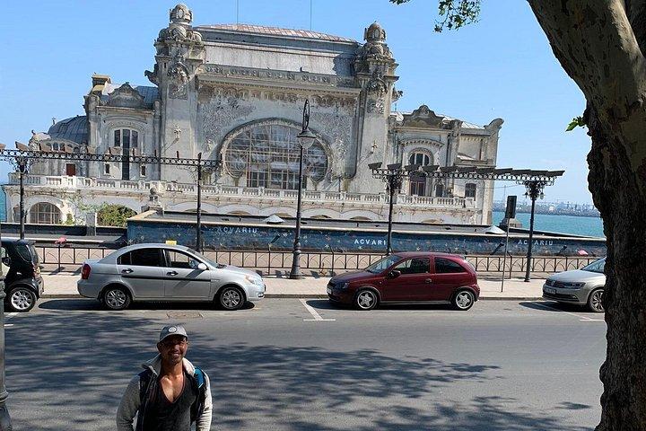 ママイアビーチリゾートの歴史的なコンスタンツァとチルへのプライベート日帰り旅行