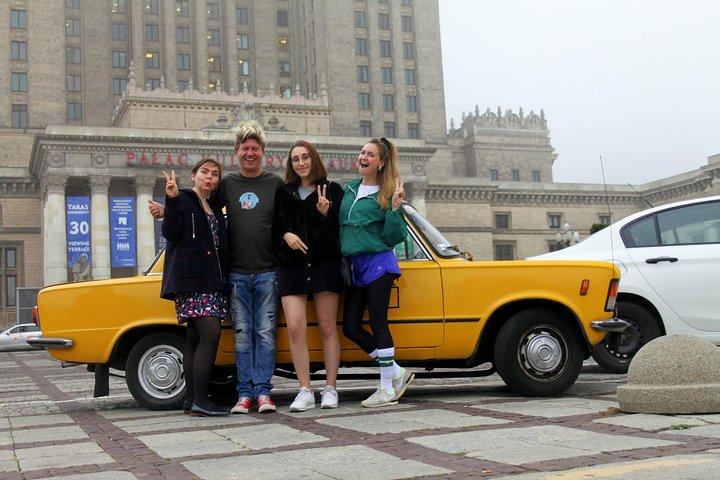 プライベートツアー：レトロなフィアットで行くワルシャワ市内観光