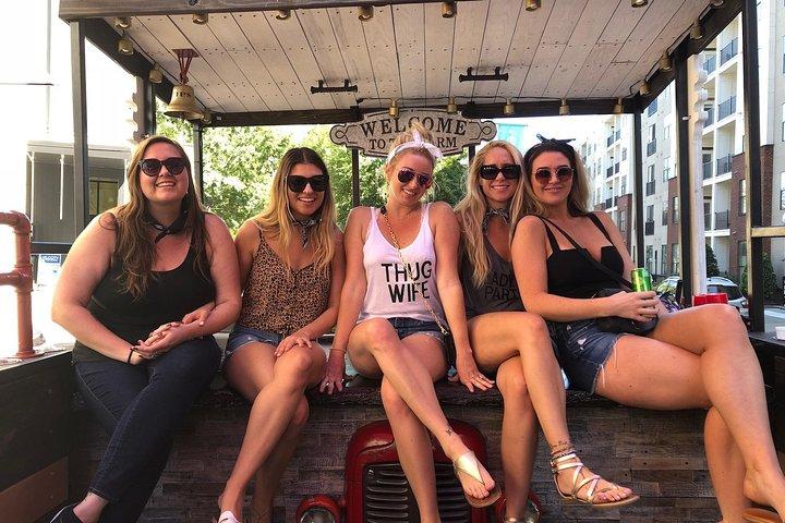 Hoteller i nærheden af Downtown Nashville Public Party Tractor 21 + Only