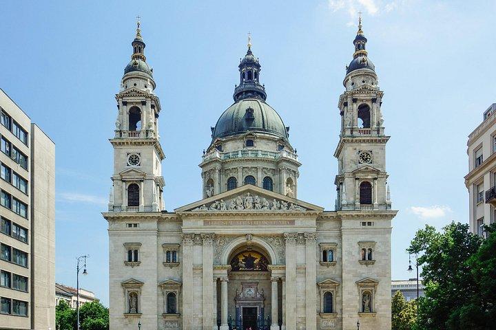 The beginner's guide to Budapest - Budapest Sightseeing Tour