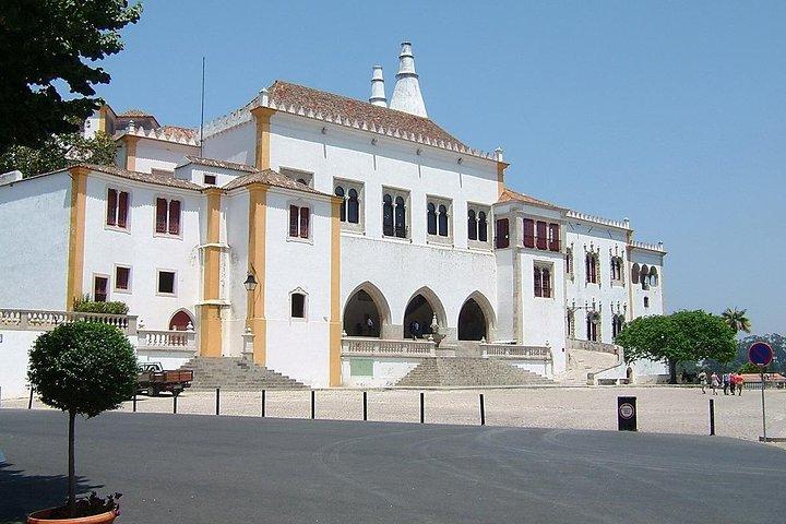 PRIVATE TOUR Full Day to Sintra, Roca Cape and Cascais