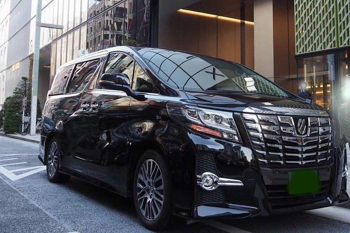 Transfert privé depuis l'aéroport d'Osaka Itami (ITM) vers le centre-ville d'Osaka