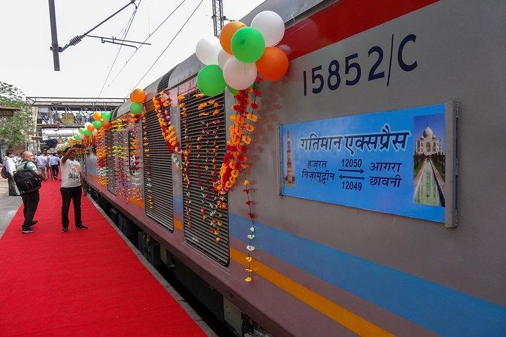 Excursión de Delhi a Agra Taj Mahal y Agra Fort en Gatimaan Express